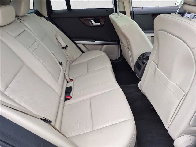 Used 2014 Mercedes-Benz GLK 350 2WD image 22