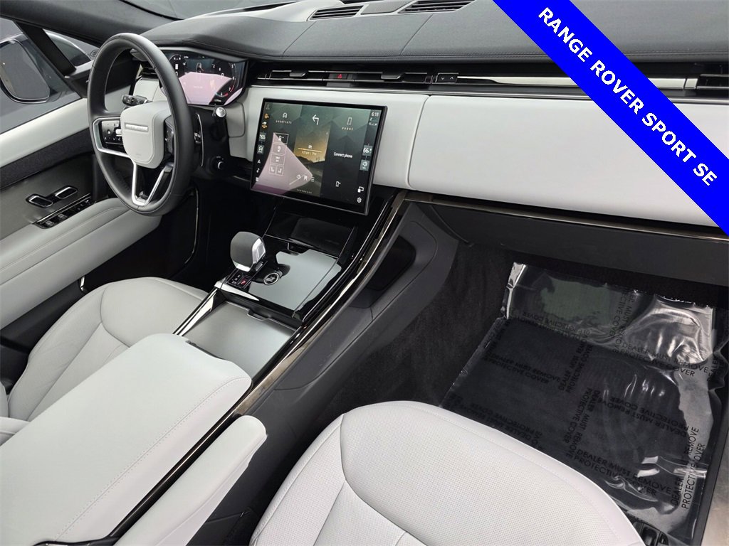 Used 2024 Land Rover Range Rover Sport SE image 30