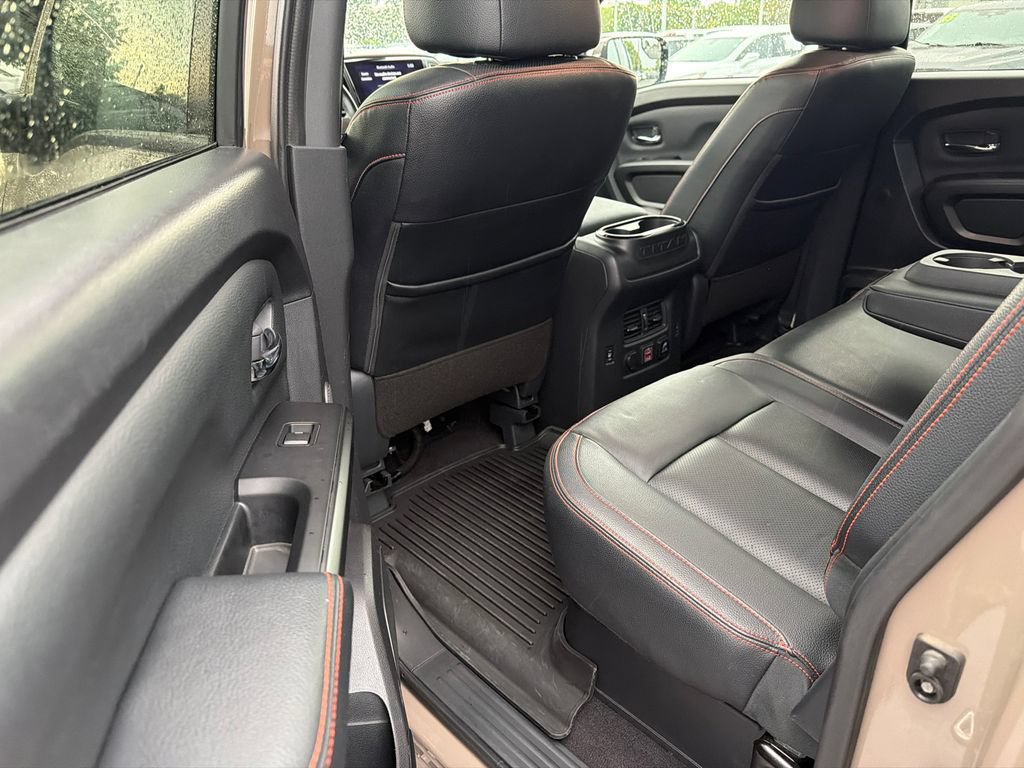 Used 2023 Nissan Titan PRO-4X w/ Pro-4x Convenience Package AWD/4WD image 13