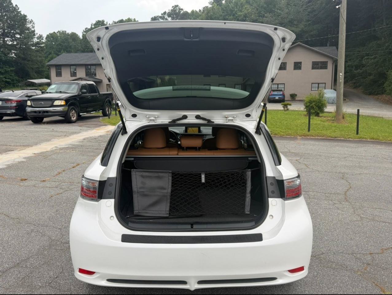 Used 2012 Lexus CT 200h Premium w/ Premium Audio Pkg FWD image 32