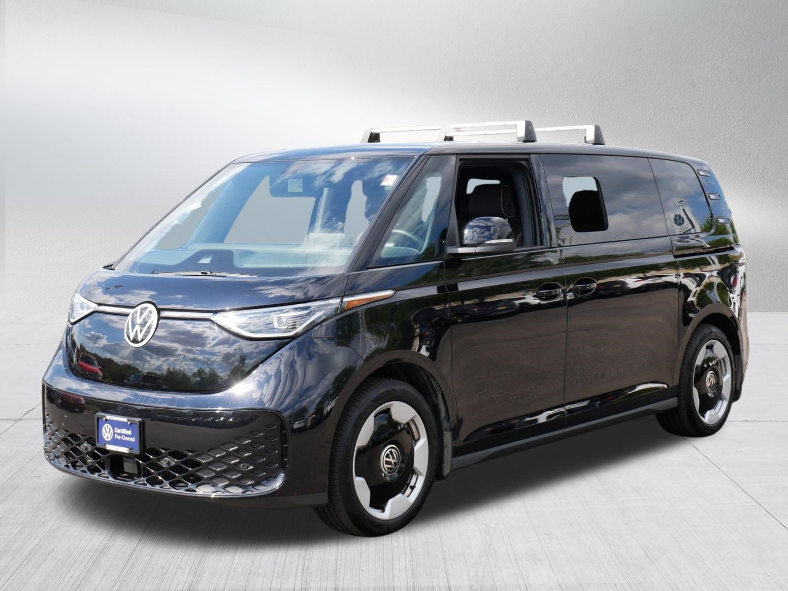 Certified 2025 Volkswagen ID. Buzz Pro S RWD image 3