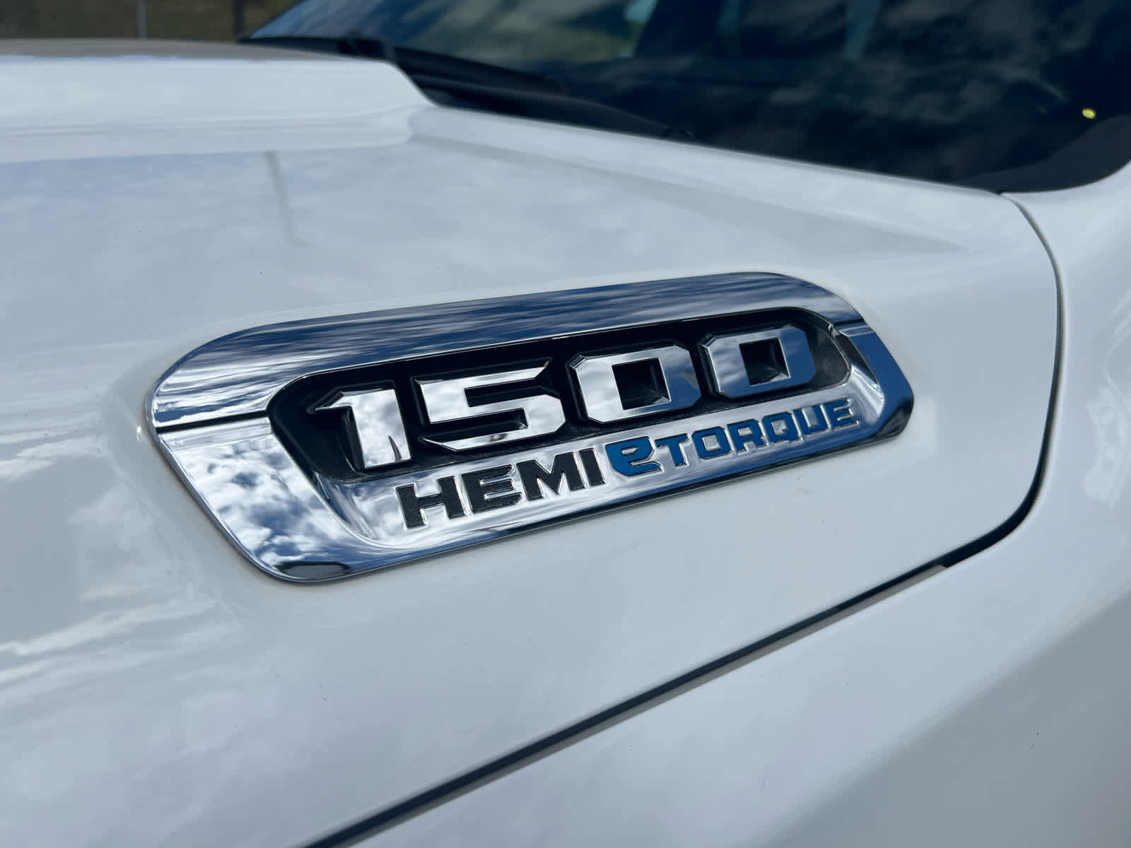 Used 2023 RAM 1500 Limited image 7