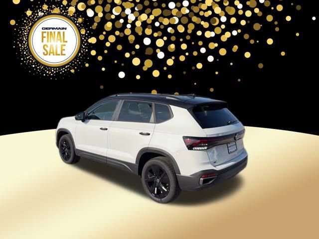 New 2026 Volkswagen Taos SE image 8