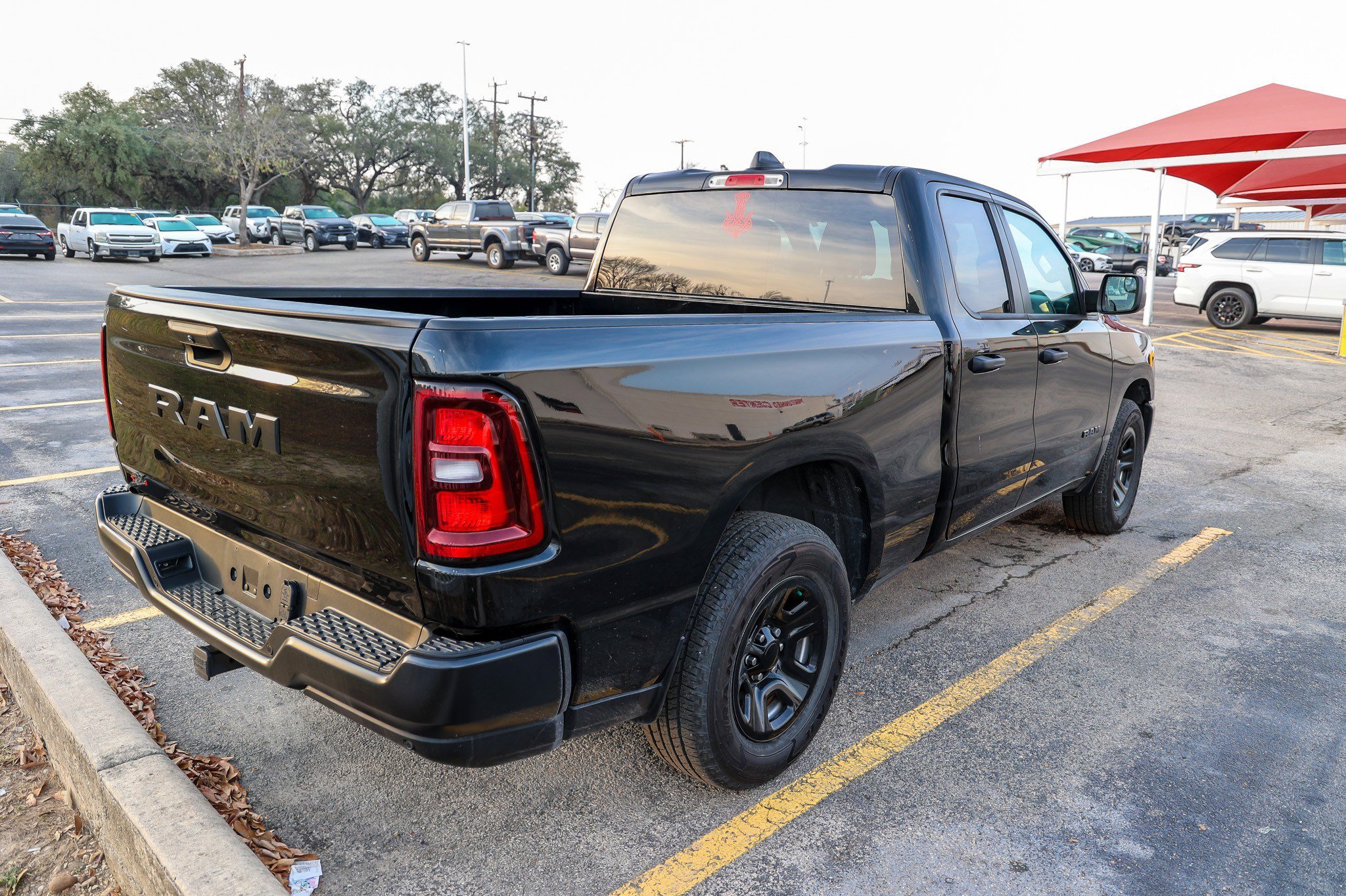 Used 2025 RAM 1500 Tradesman image 9