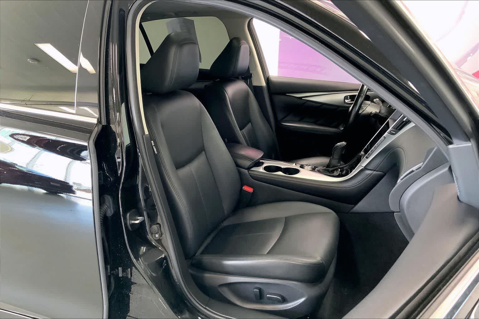 Used 2020 INFINITI Q50 Luxe AWD/4WD image 11