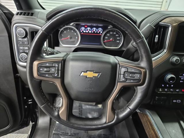 Used 2022 Chevrolet Silverado 2500 High Country w/ Safety Package II image 27