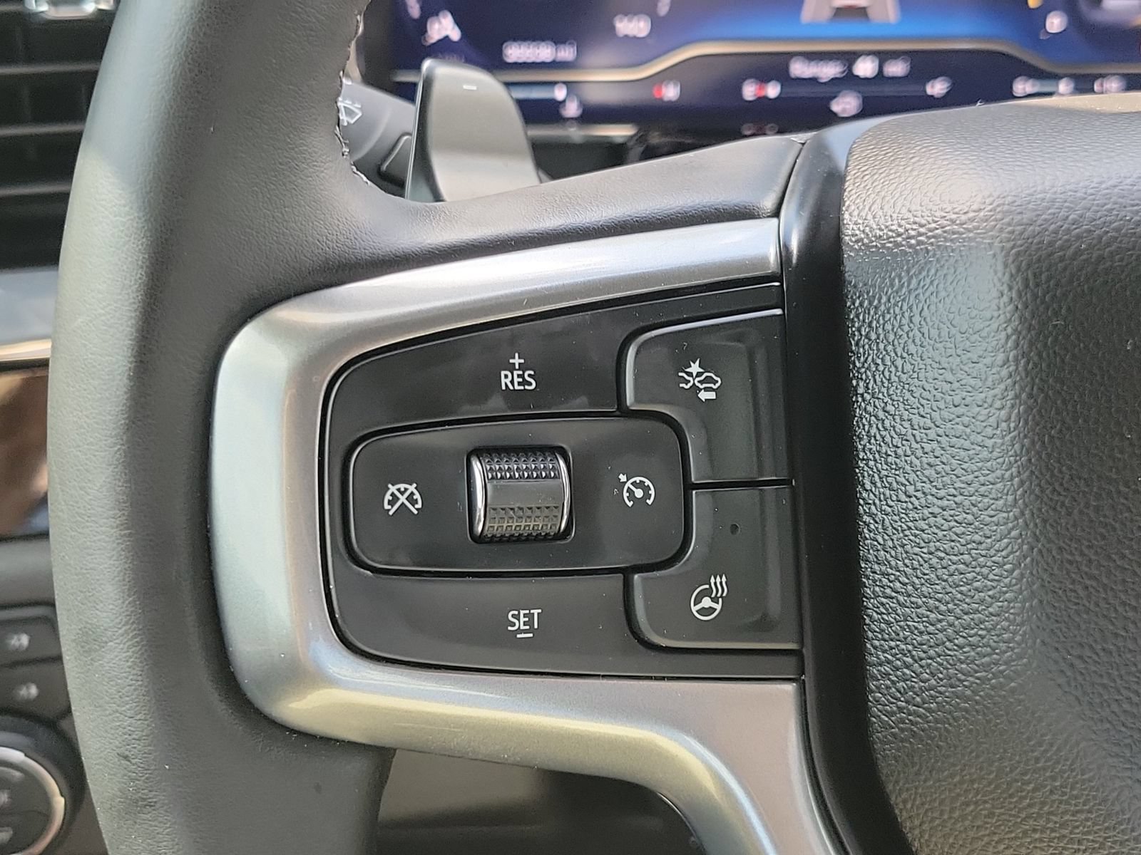 Used 2024 Chevrolet Silverado 1500 LT Trail Boss w/ LT Trail Boss Premium Package AWD/4WD image 14