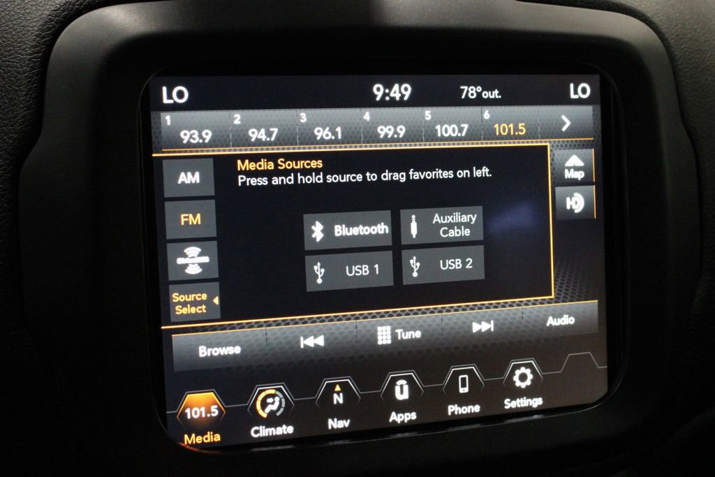 Used 2021 Jeep Renegade Latitude image 33