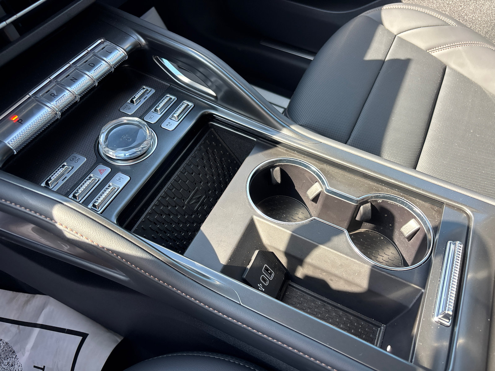 New 2026 Lincoln Nautilus Premier AWD/4WD image 24