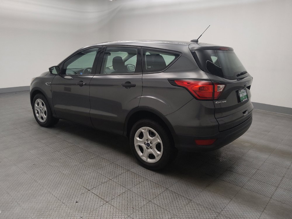 Used 2019 Ford Escape S FWD image 3