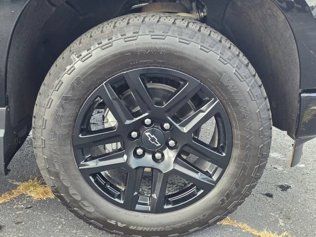 Used 2026 Chevrolet Silverado 1500 High Country w/ Midnight Edition AWD/4WD image 16