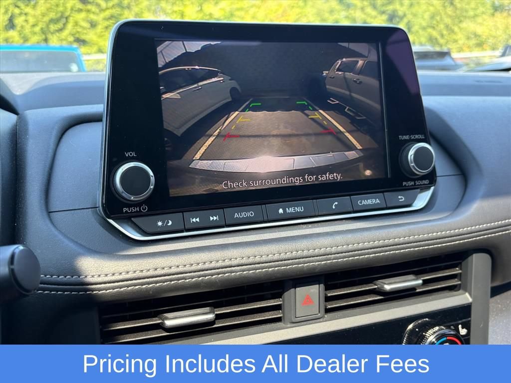 Used 2024 Nissan Rogue SV w/ SV Premium Package AWD/4WD image 8