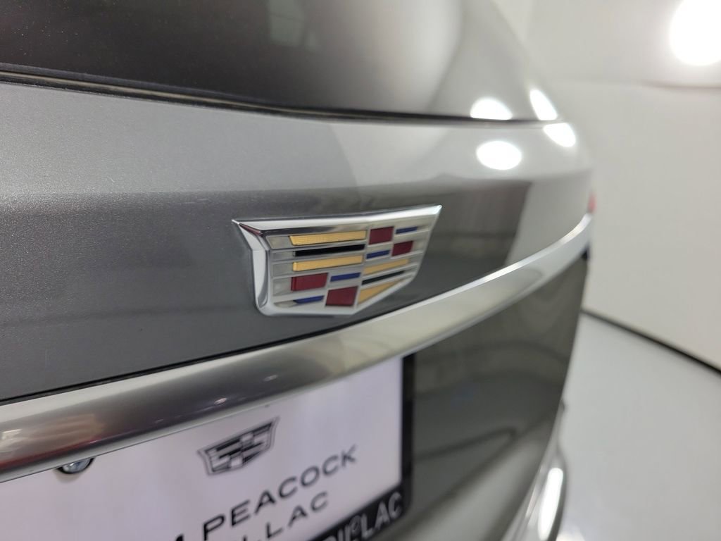 Certified 2024 Cadillac XT6 Premium Luxury FWD image 6