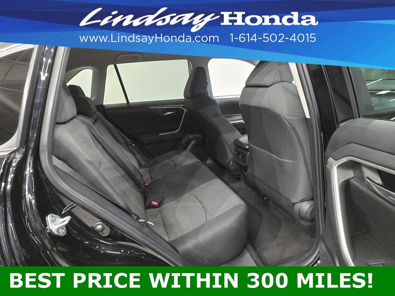 Used 2023 Toyota RAV4 XLE image 9