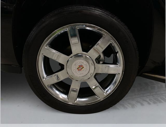 Used 2013 Cadillac Escalade EXT Luxury image 18