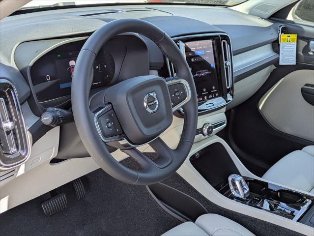 New 2026 Volvo XC40 B5 Plus w/ Protection Package Premier AWD/4WD image 7