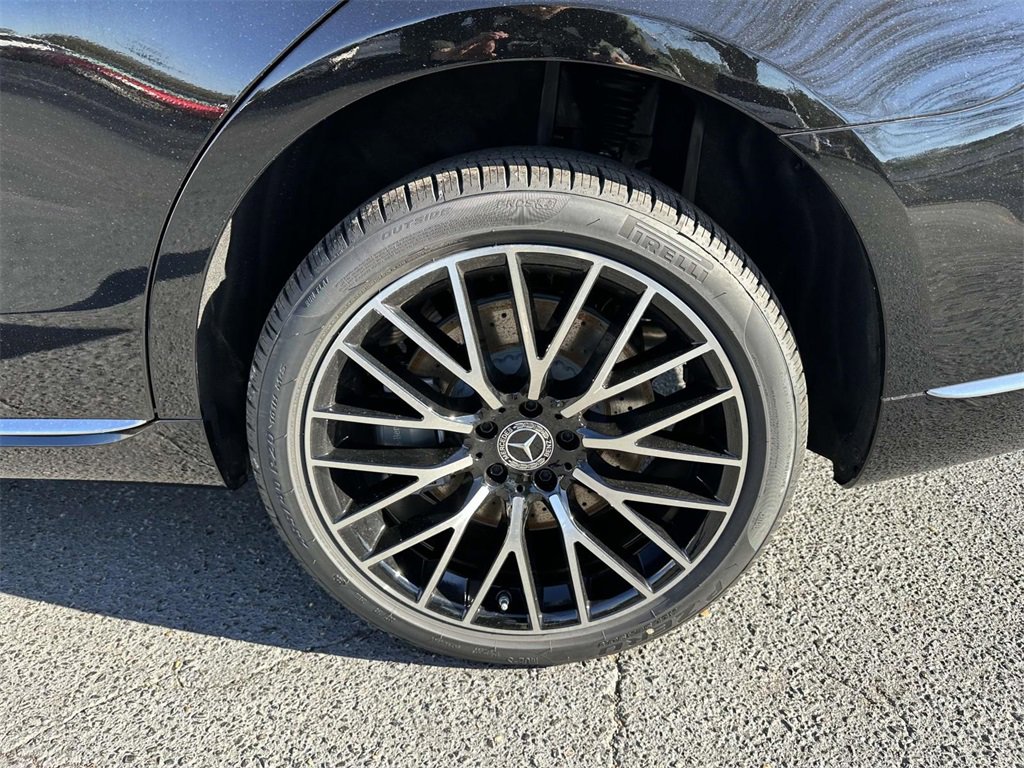 New 2025 Mercedes-Benz S 580 4MATIC Sedan image 10