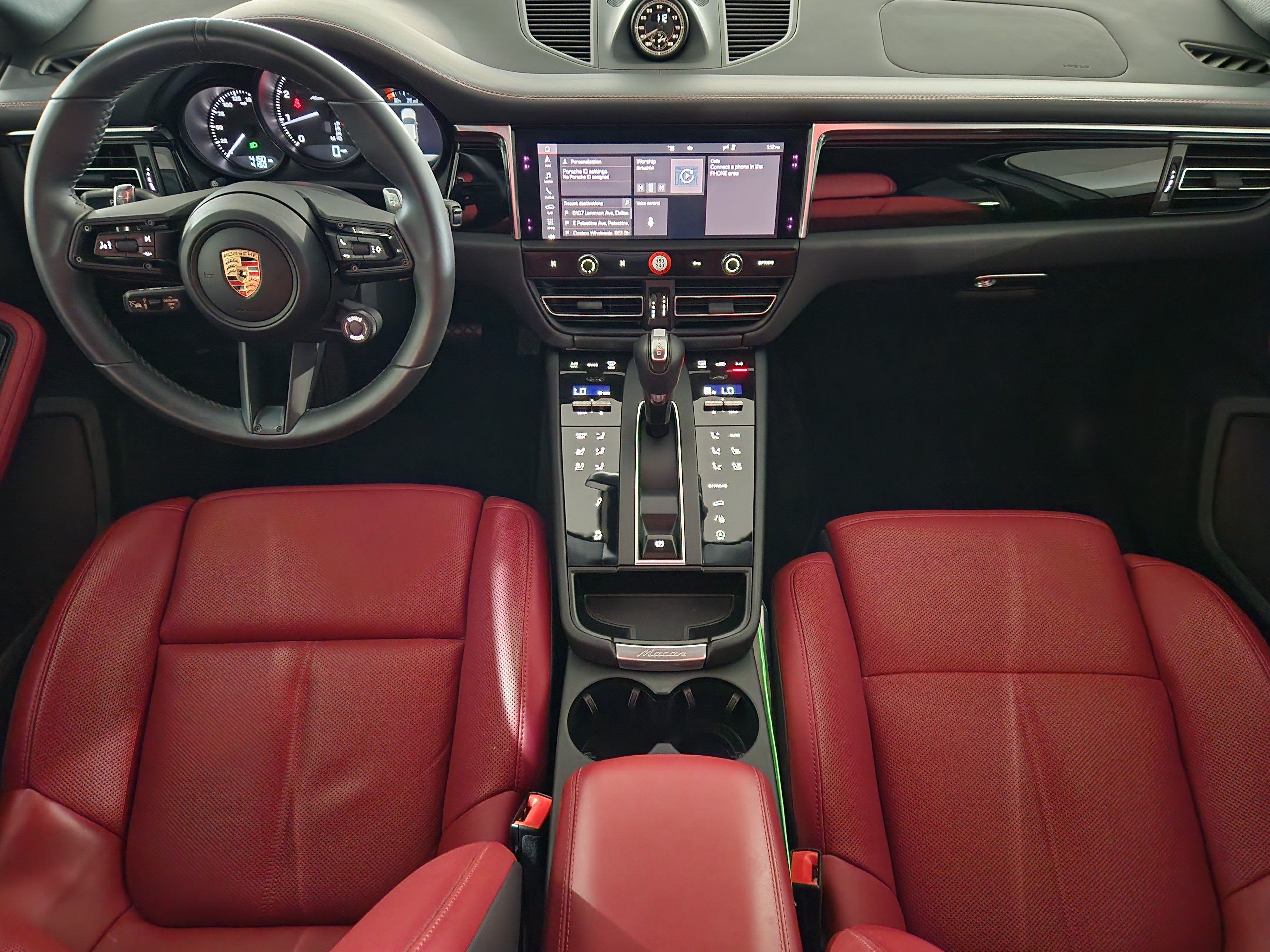 Certified 2026 Porsche Macan Turbo AWD/4WD image 27