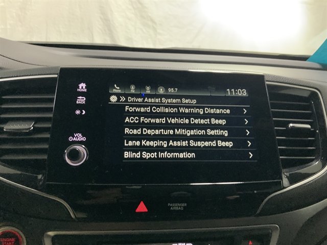 Used 2022 Honda Pilot Sport image 32