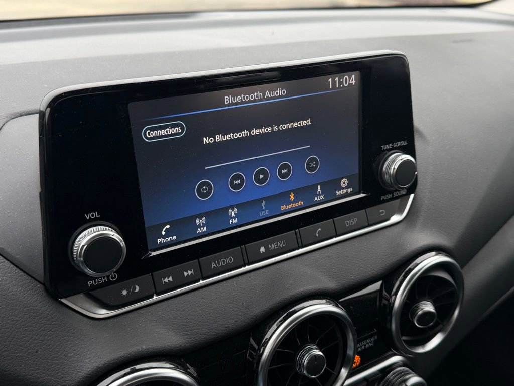 Used 2025 Nissan Sentra S image 17