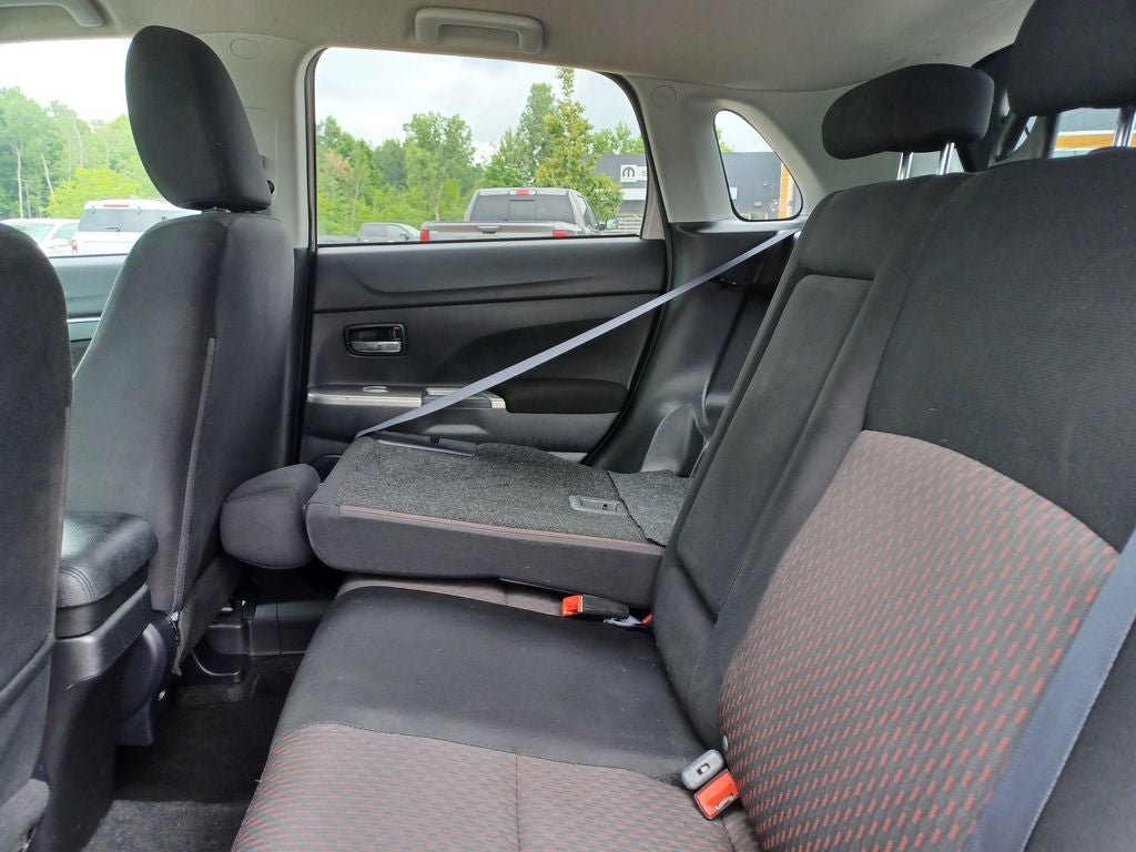 Used 2019 Mitsubishi Outlander Sport ES AWD/4WD image 22
