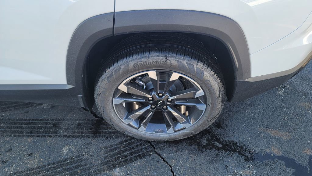 New 2026 Chevrolet Equinox RS image 8