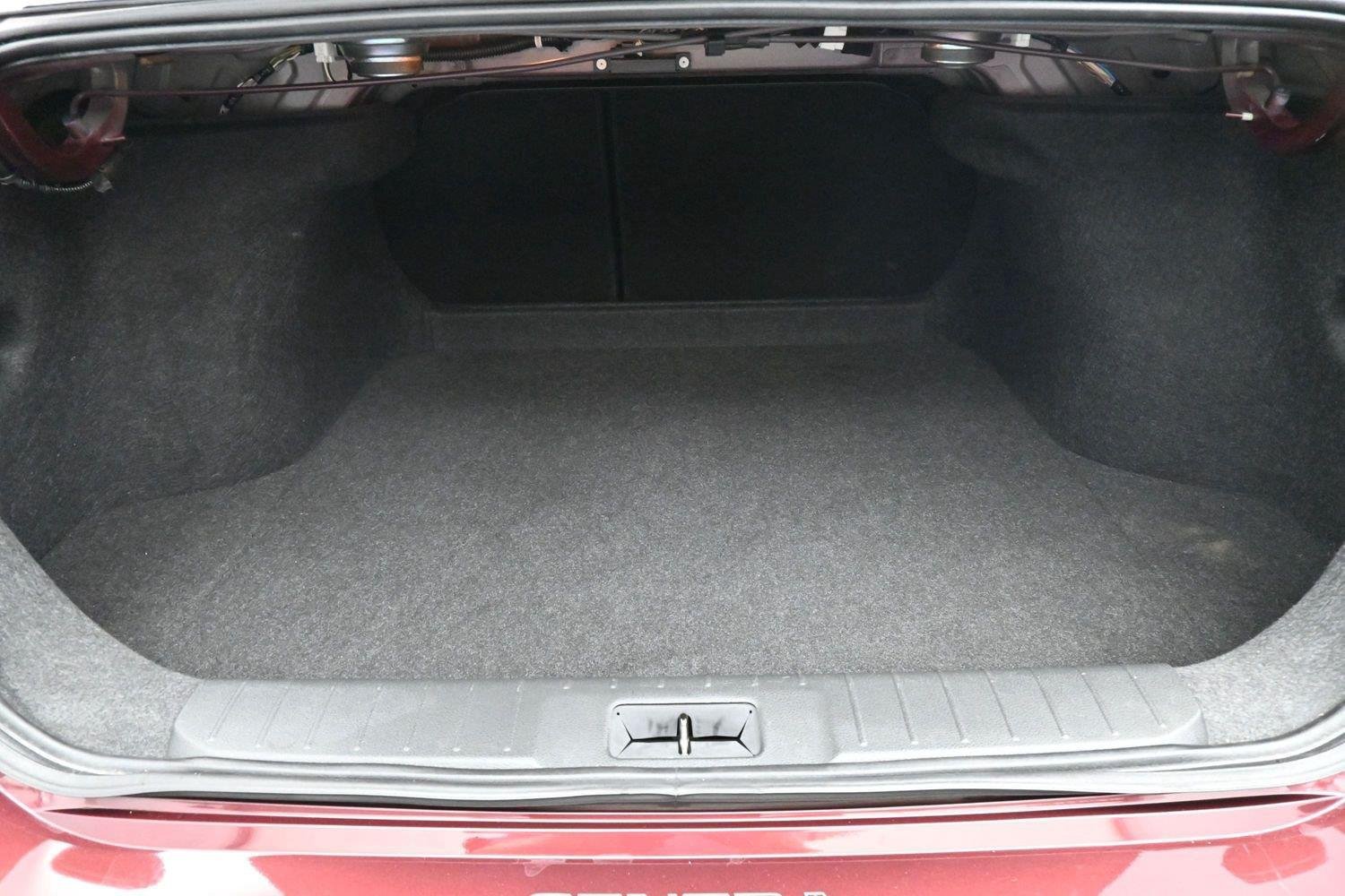 Used 2024 Nissan Sentra SV FWD image 9