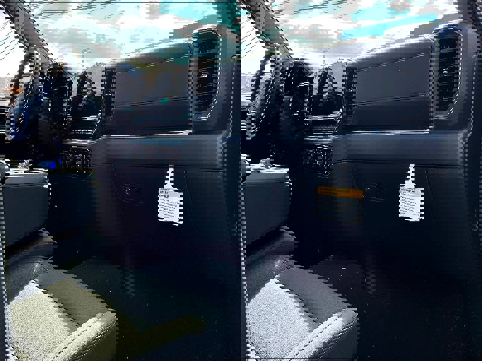 New 2026 Chevrolet Silverado 1500 LT image 10