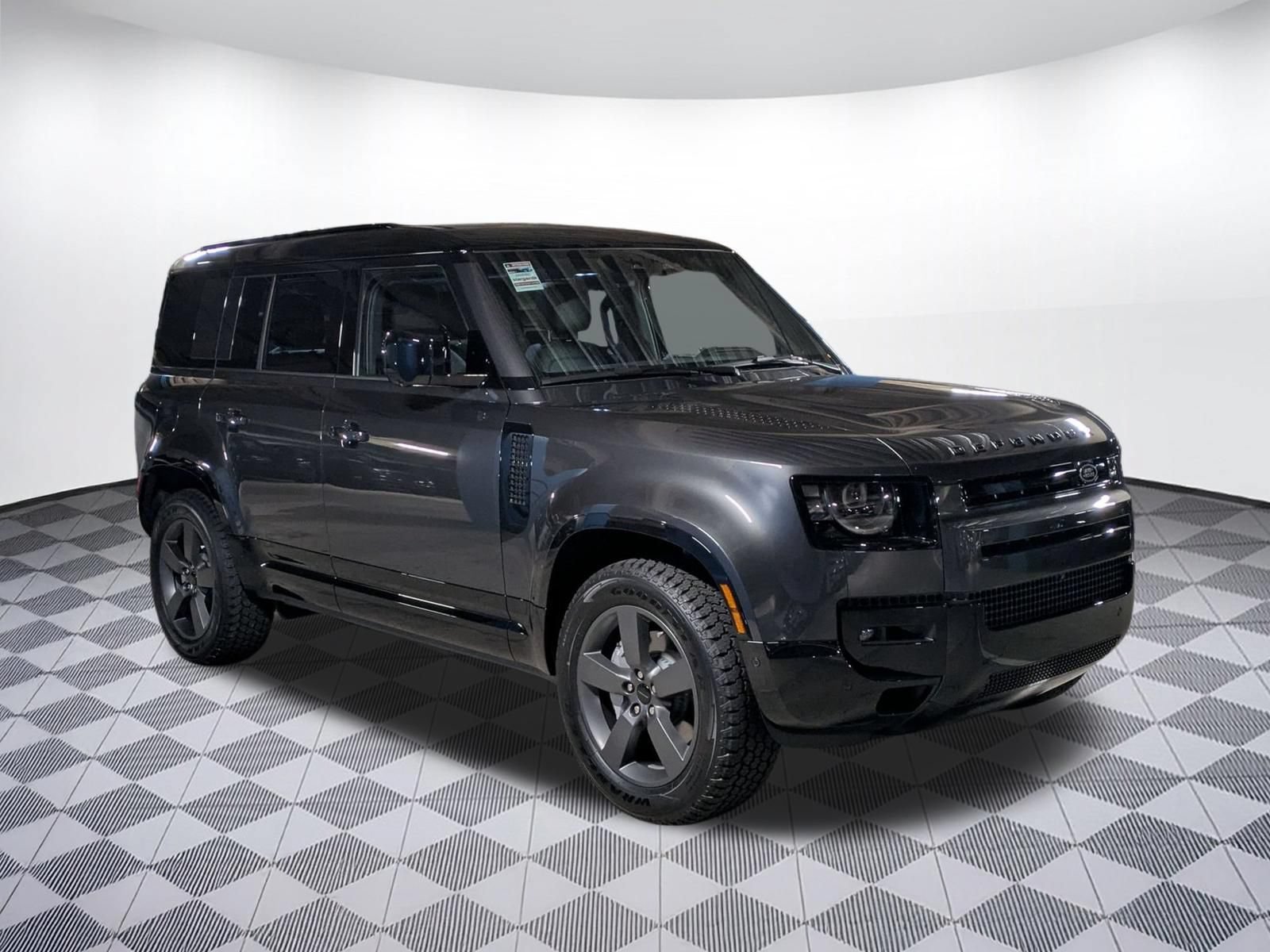 New 2026 Land Rover Defender 110 X-Dynamic SE AWD/4WD image 7