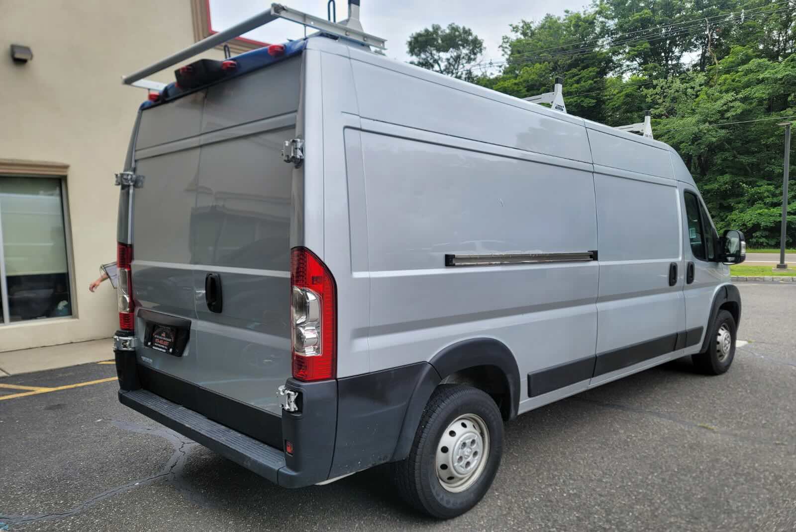 Used 2019 RAM ProMaster 2500 w/ Interior Convenience Group FWD image 2