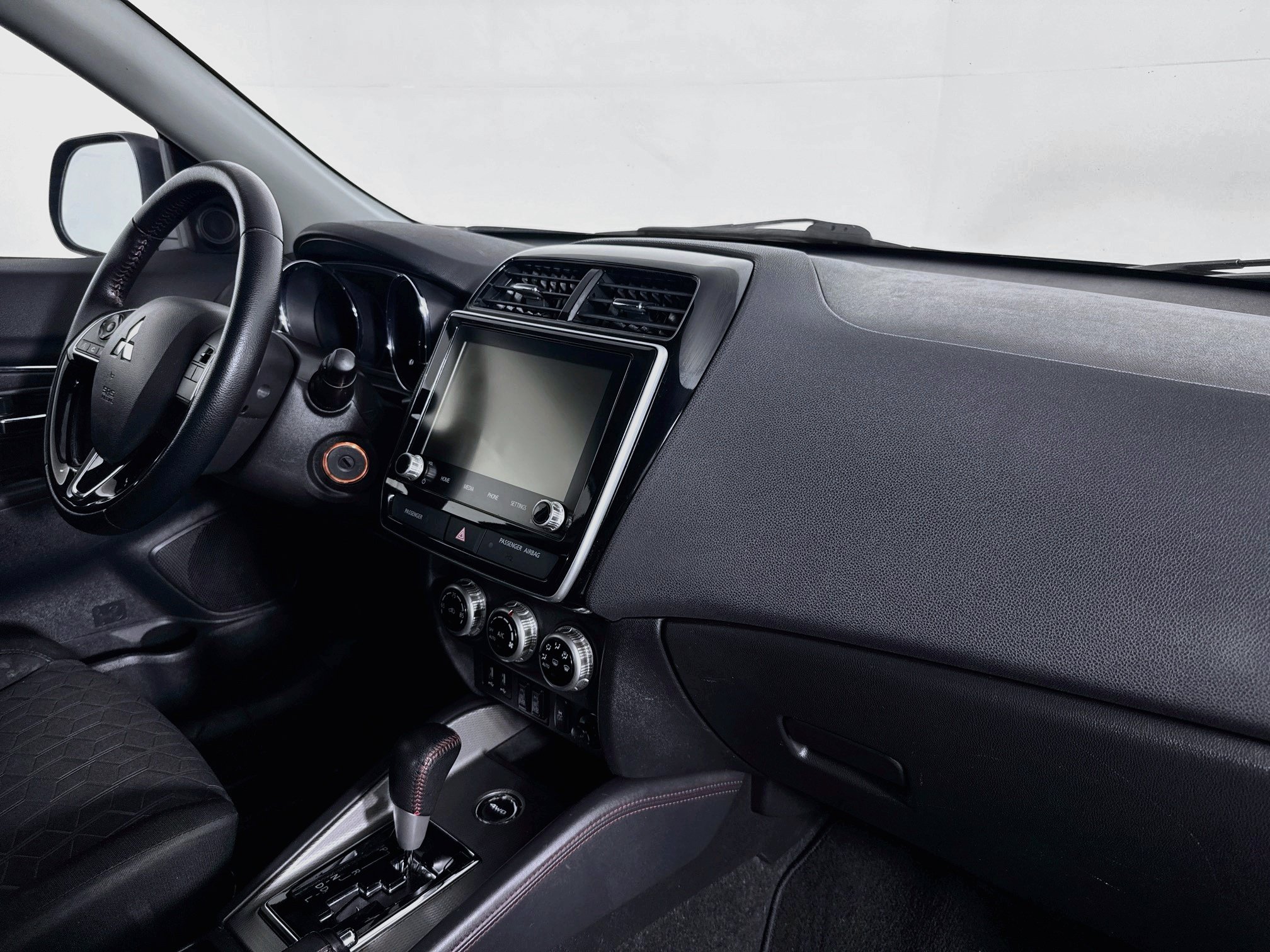Used 2023 Mitsubishi Outlander Sport ES AWD/4WD image 49