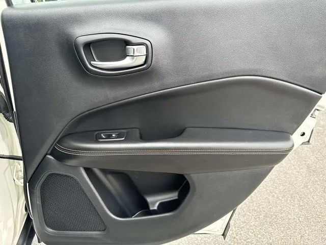 Used 2019 Jeep Compass Sport AWD/4WD image 24