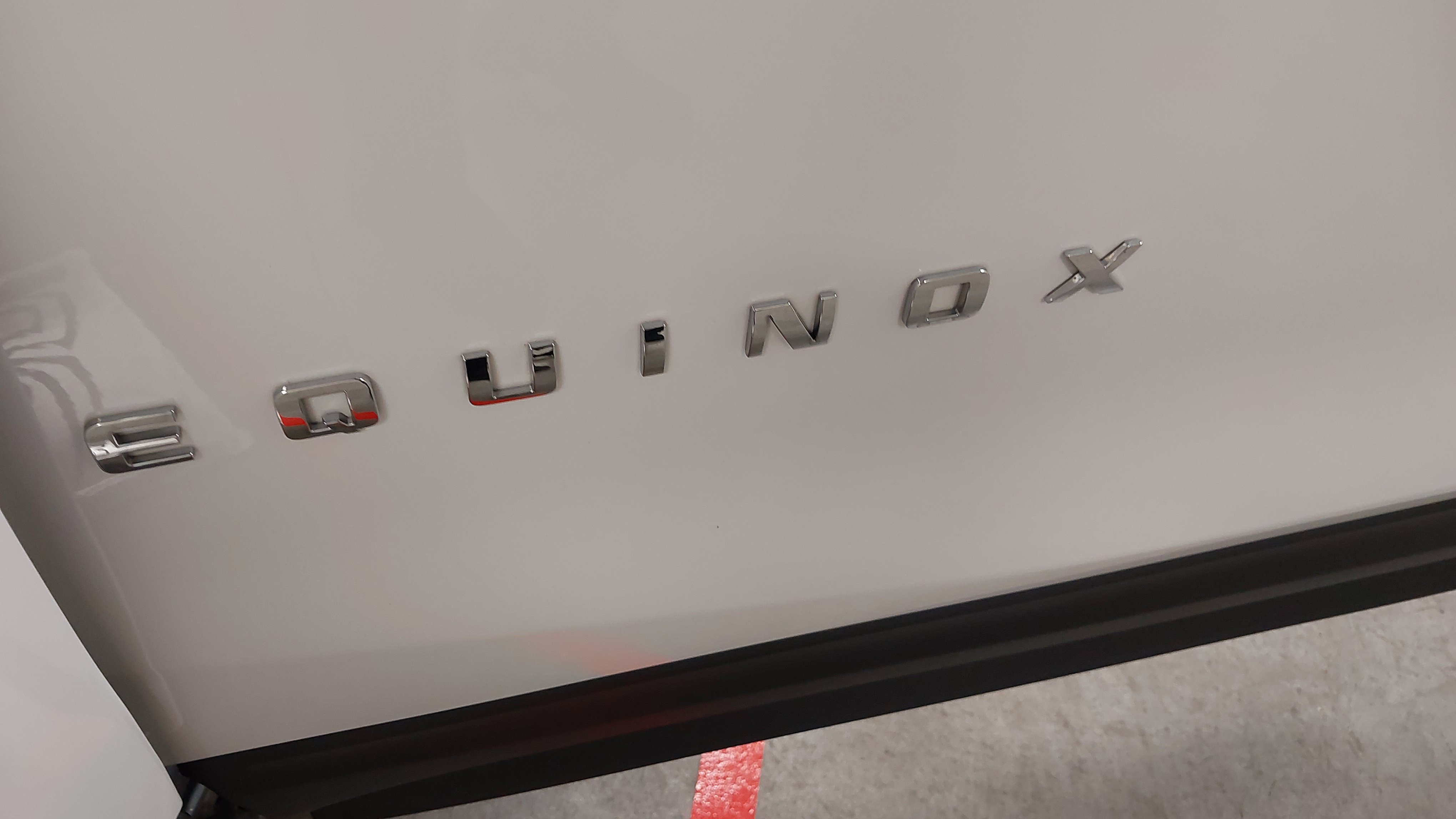 Used 2018 Chevrolet Equinox Premier AWD/4WD image 32