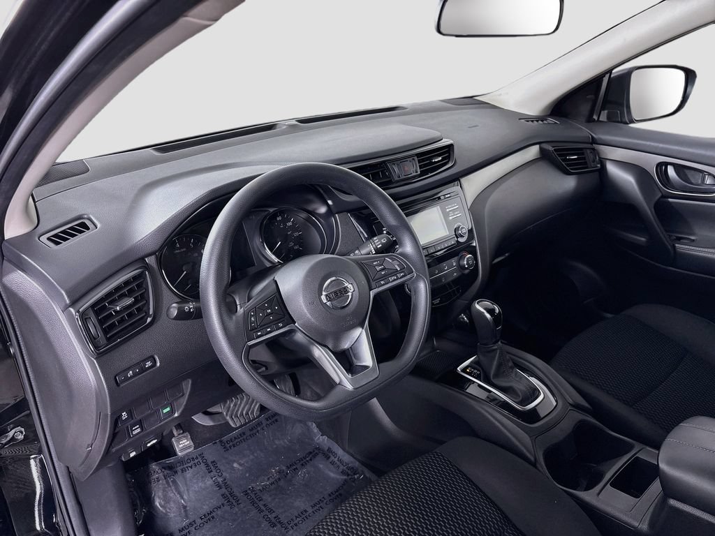 Used 2018 Nissan Rogue Sport S AWD/4WD image 9