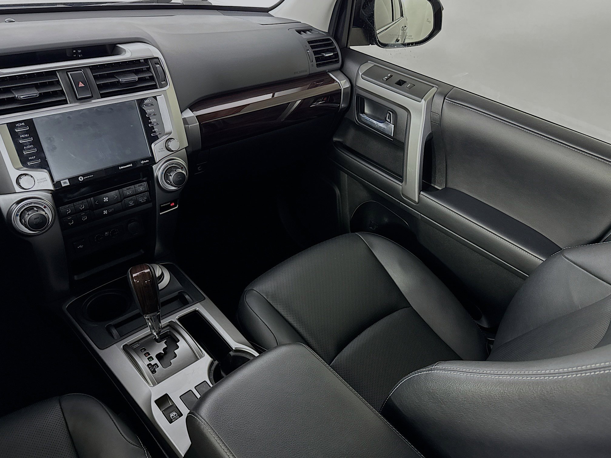 Used 2023 Toyota 4Runner Limited AWD/4WD image 24