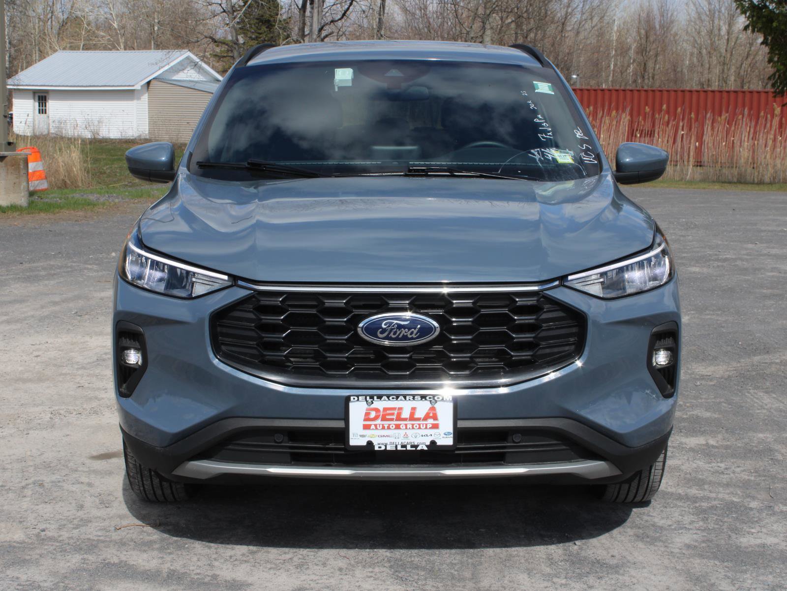 Used 2025 Ford Escape ST-Line Select AWD/4WD image 2