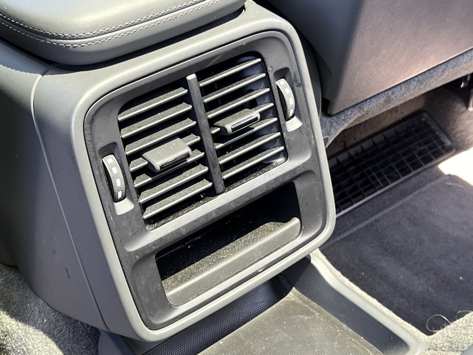 Certified 2022 Porsche Taycan 4S image 19