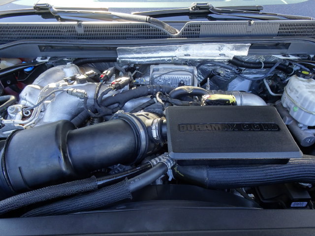 Used 2019 GMC Sierra 2500 Denali w/ Duramax Plus Package AWD/4WD image 32