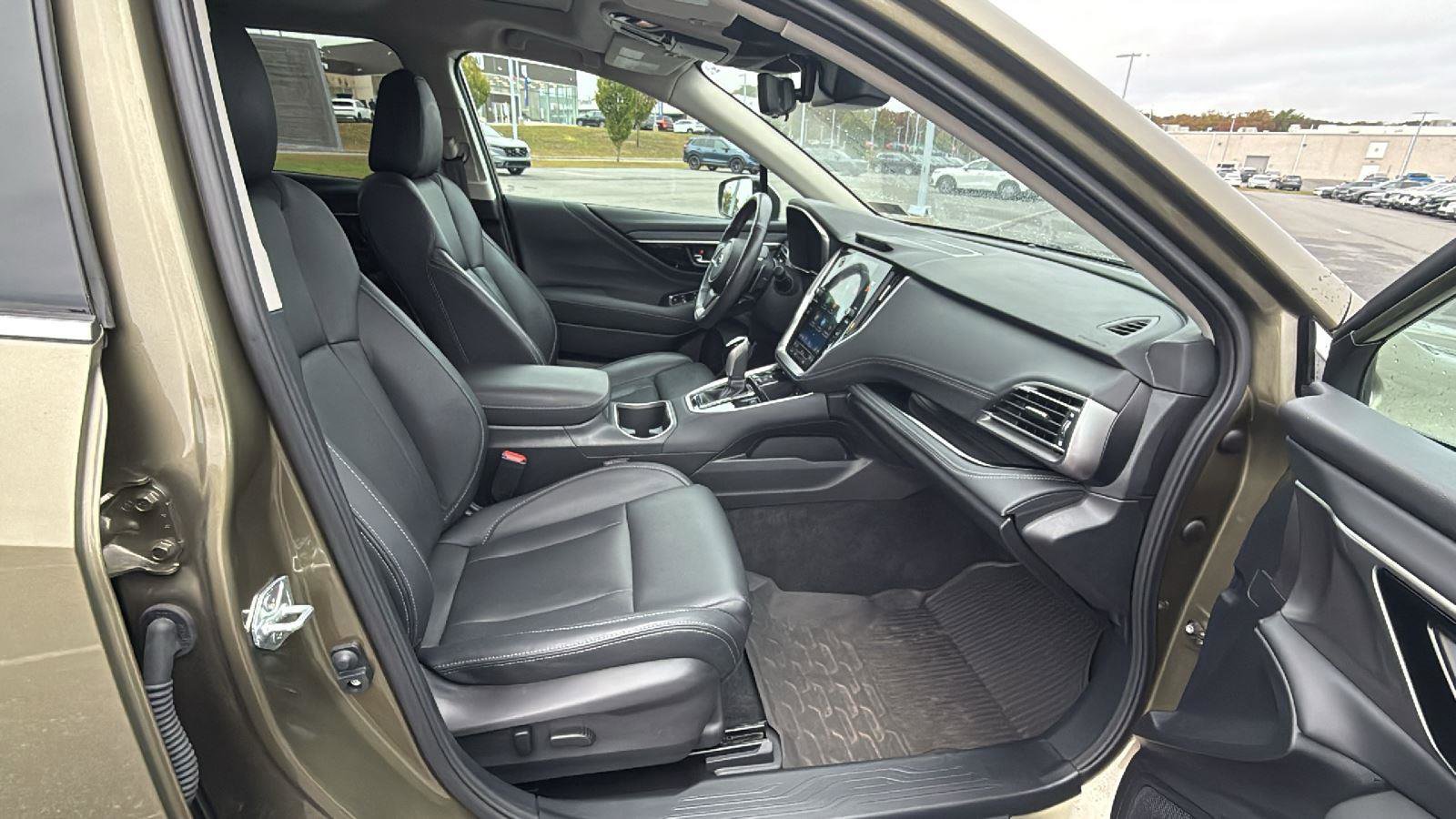 Used 2023 Subaru Outback Touring image 17