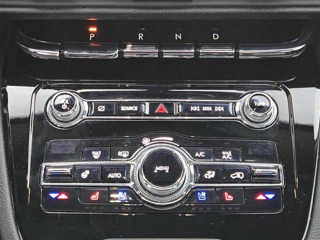 Used 2020 Lincoln Corsair FWD w/ Premium Package image 15