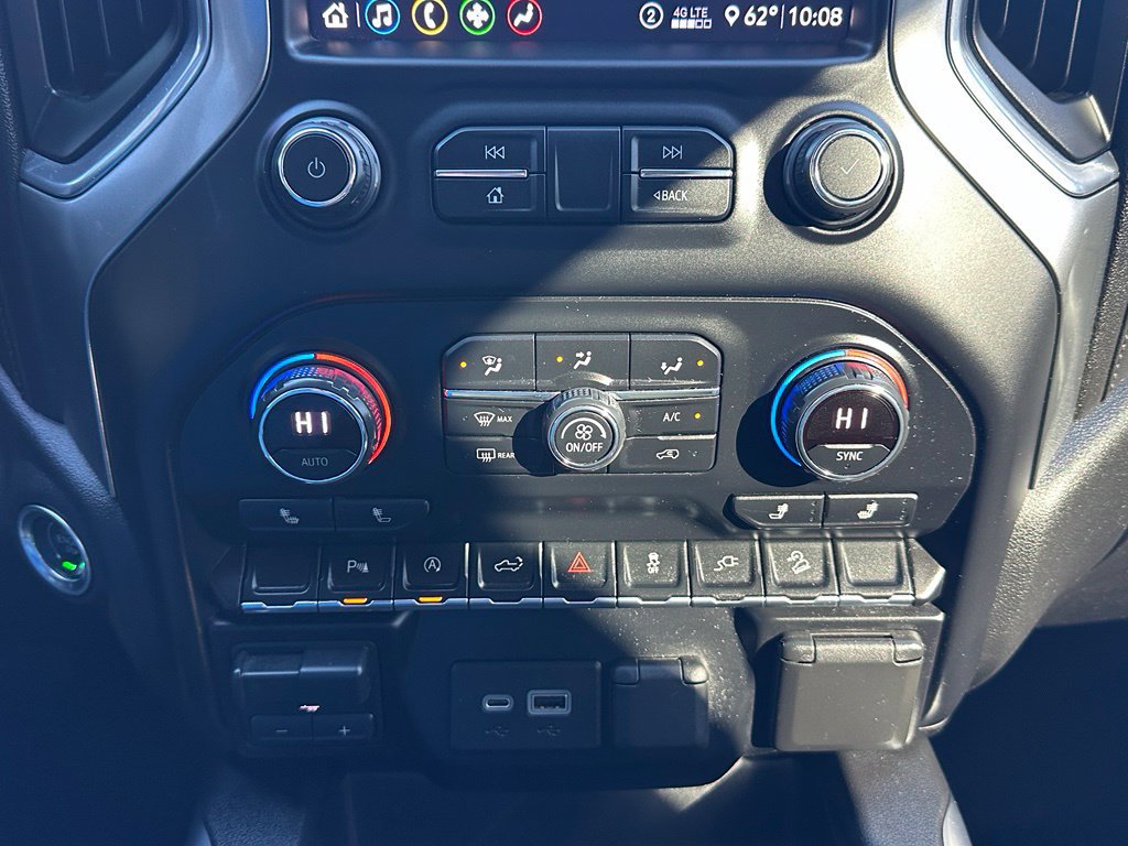 Used 2020 Chevrolet Silverado 1500 LT Trail Boss w/ Midnight Edition AWD/4WD image 27