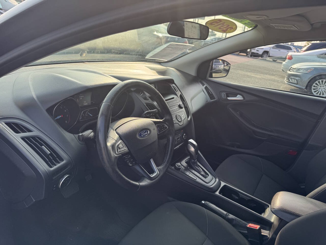 Used 2015 Ford Focus SE w/ SE Sport Package FWD image 22