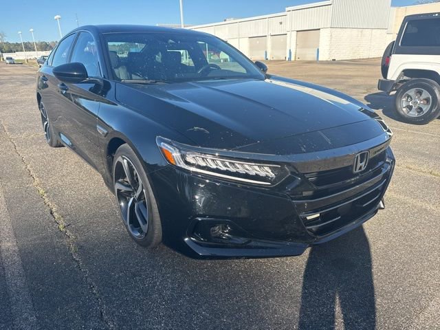 Used 2022 Honda Accord Sport image 2