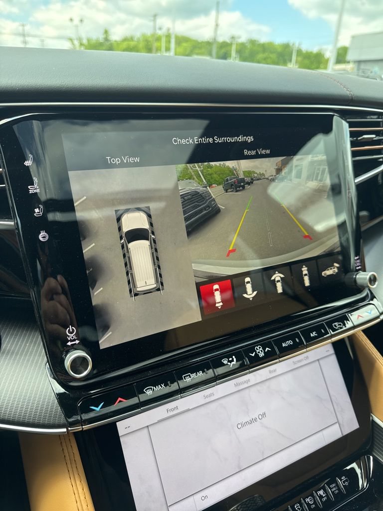 New 2026 Jeep Grand Wagoneer Summit AWD/4WD image 17