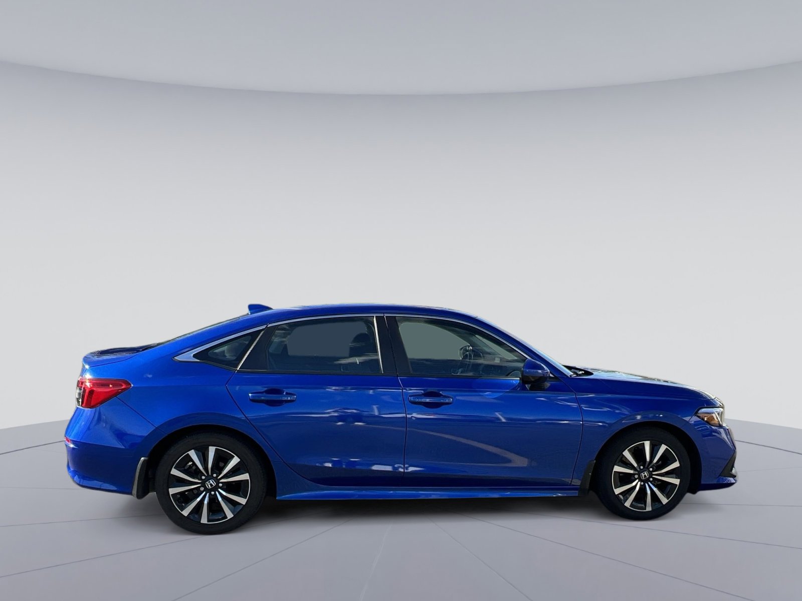 Used 2023 Honda Civic EX image 10