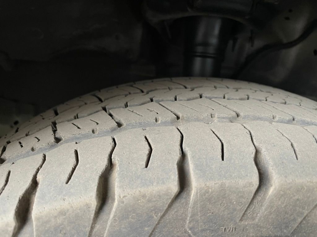 Used 2017 Ford Transit 150 XLT image 13