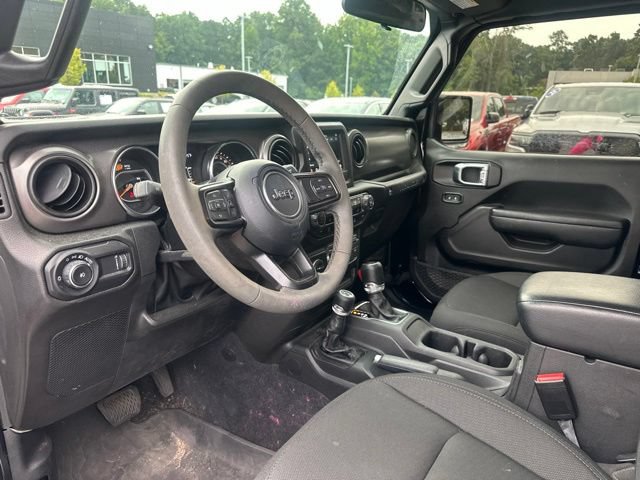Used 2023 Jeep Wrangler Sport AWD/4WD image 12