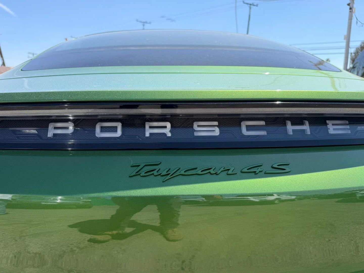 Used 2020 Porsche Taycan 4S image 35