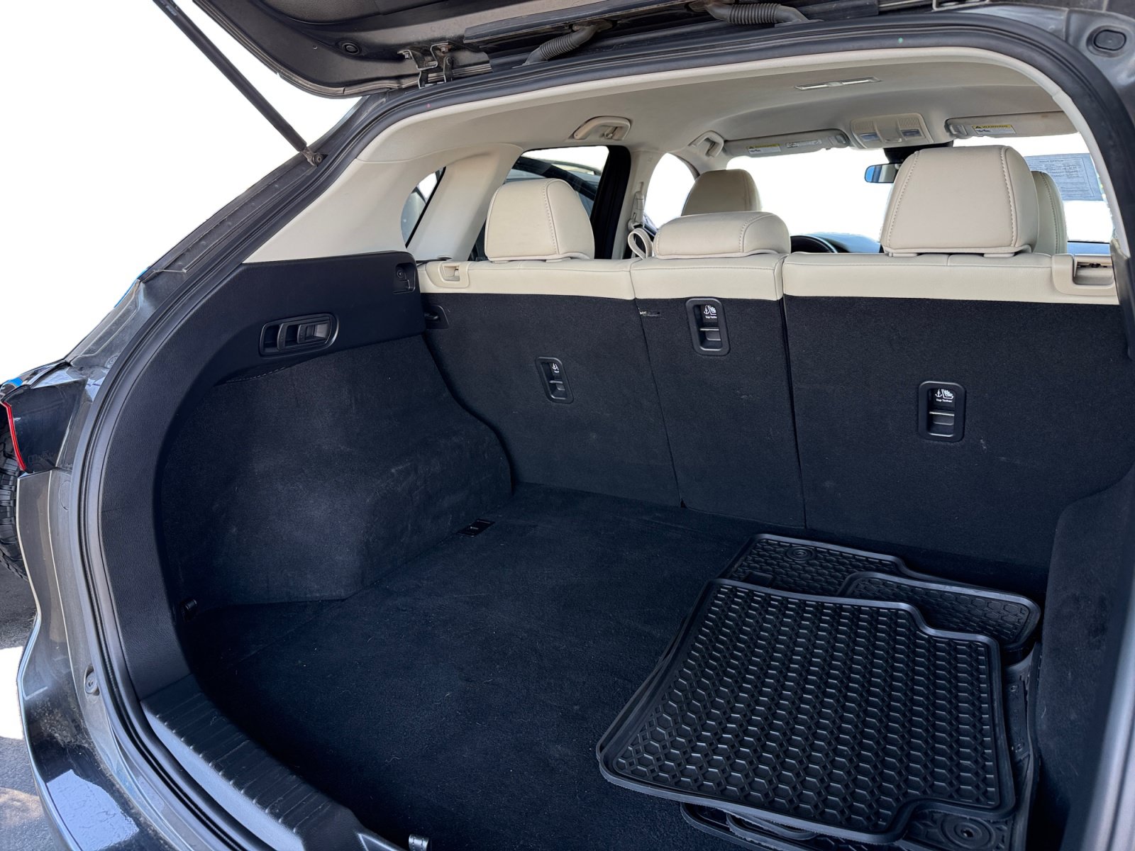 Used 2019 MAZDA CX-5 Touring FWD image 12
