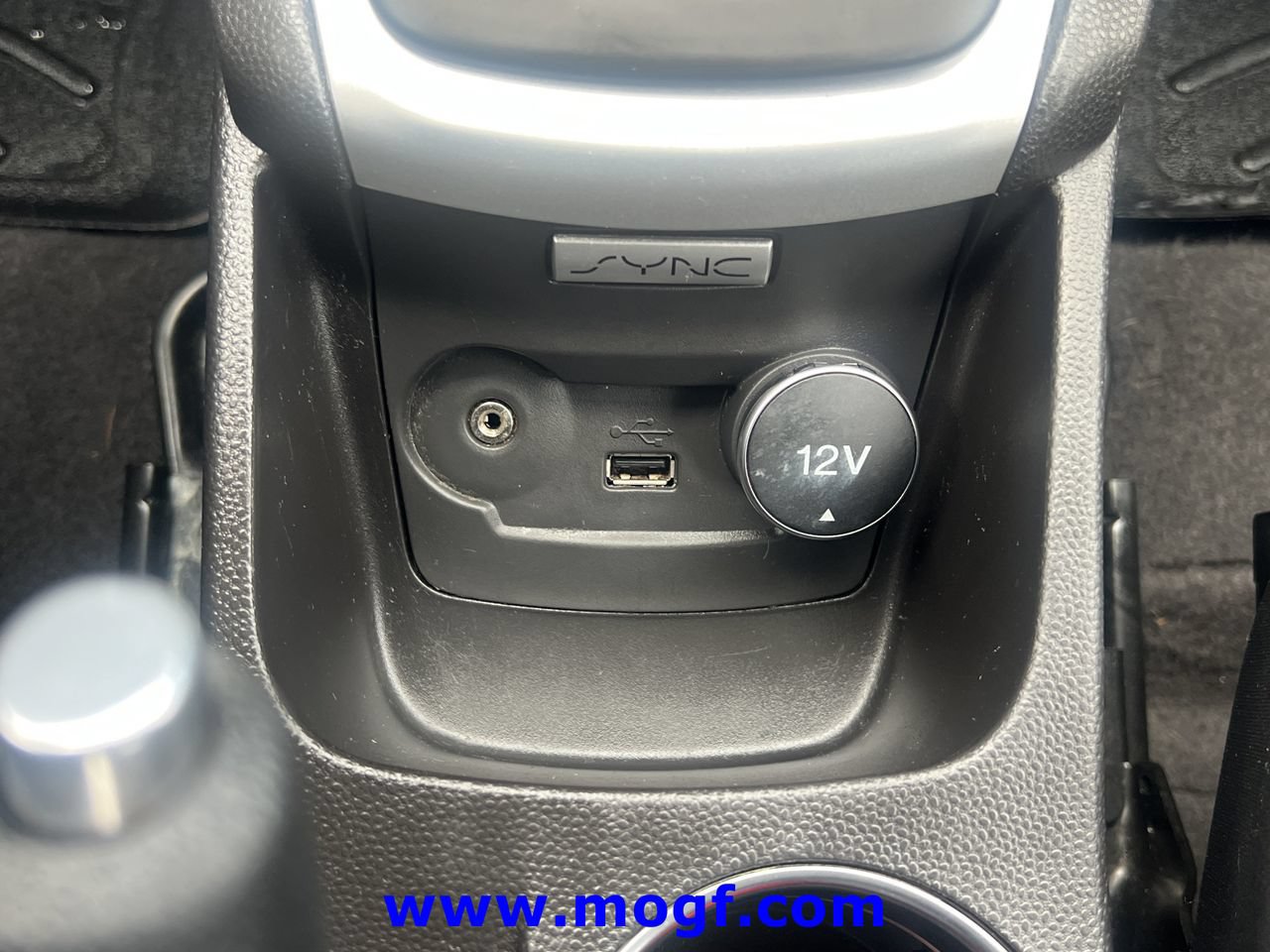 Used 2015 Ford Fiesta SE FWD image 10